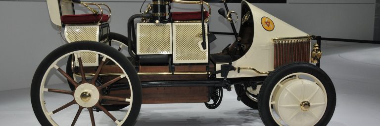 Lohner Porsche