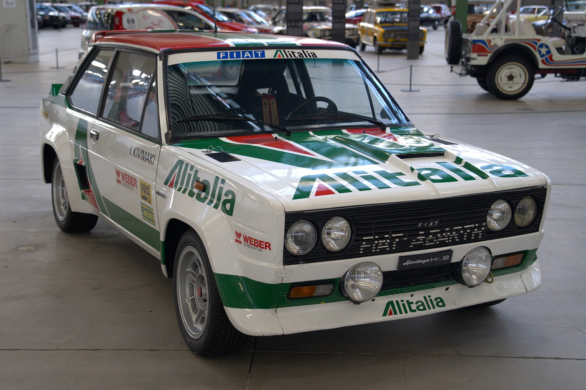 Roter Fiat 131 Abarth Rallyewagen der Gruppe 4 von 1978