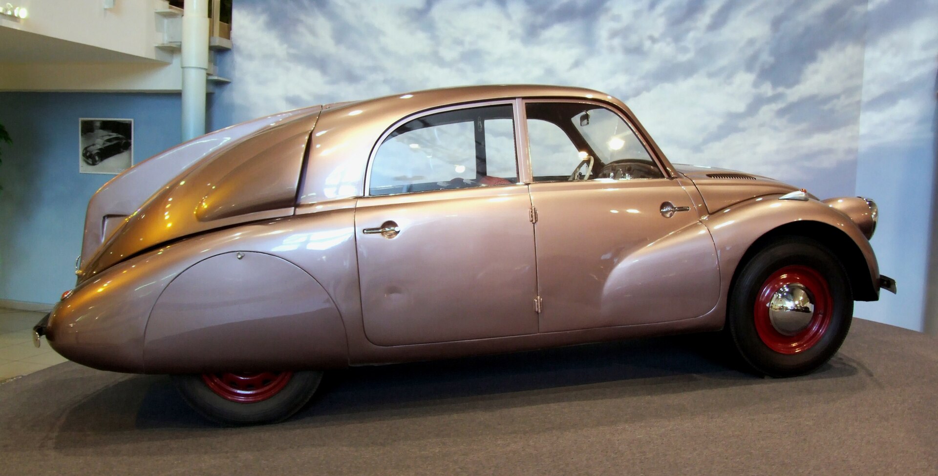 Ein Tatra 97 von 1937 im Tatra-Museum in Kopřivnice