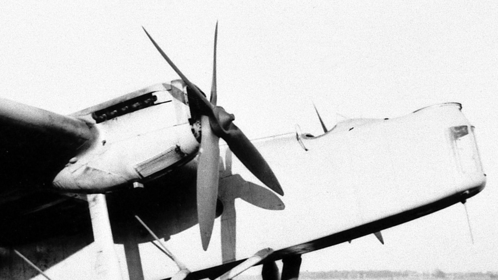 Historische Aufnahme einer Dornier Do 23 mit zwei BMW-VI-Motoren